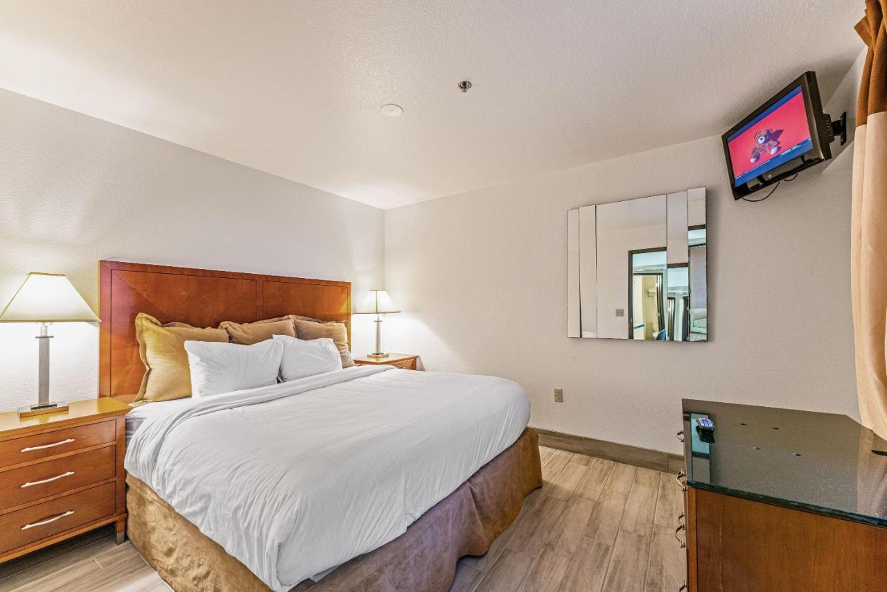 Chandler Perfect Location 1 Bedroom ภายนอก รูปภาพ