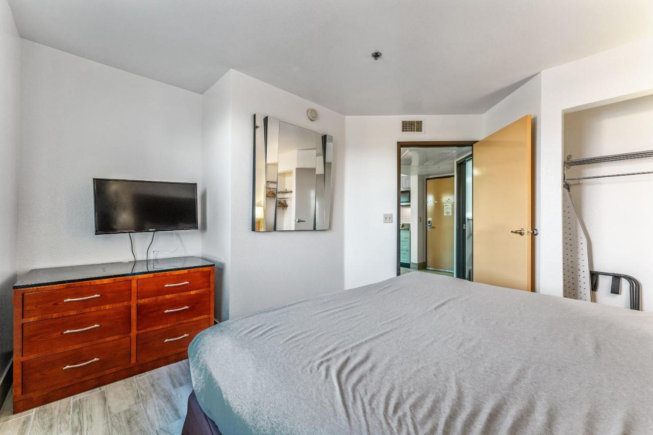 Chandler Perfect Location 1 Bedroom ภายนอก รูปภาพ